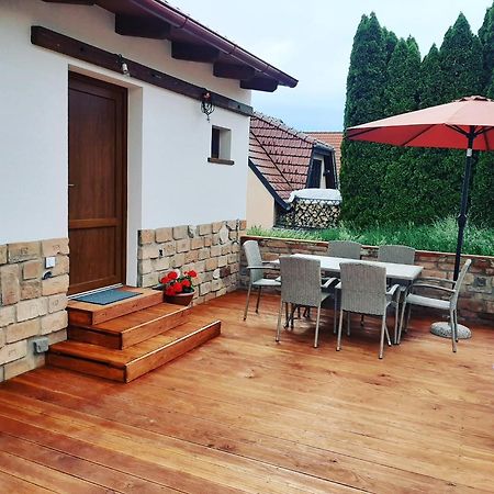 U Mateje Apartment Mutenice Exterior photo