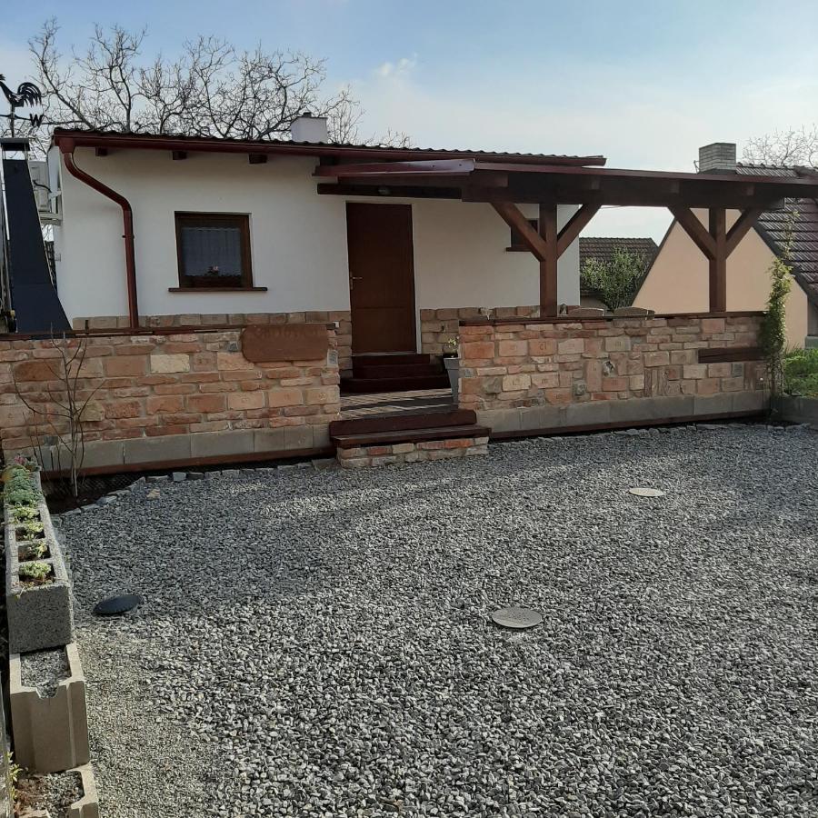 U Mateje Apartment Mutenice Exterior photo